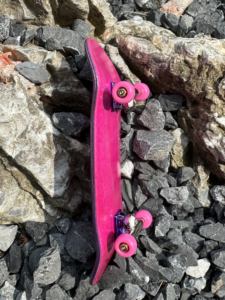 Nuevo Fingerboard de Madera de Arce de 32 mm y 34 mm, Fingerboard Personalizado con Soporte de Eje Único y Rueda - Product Image 3