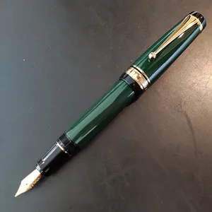 Красивая Роскошная Подарочная дорогая перьевая ручка Большой размер брендинг черный/зеленый/красный Исполнительный VIP boss ручка