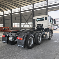 Truk Traktor SINOTRUK HOWO TX 6x4 430HP Tugas Berat Prime Mover 10 Roda Kepala Truk Penarik untuk Semi Trailer