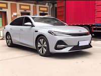 JILI Yinhe A7 Berline 4 portes Véhicule hybride électrique Boîte de vitesses automatique Sièges en cuir Toit ouvrant panoramique Caméra de recul Pneus R18 Gauche