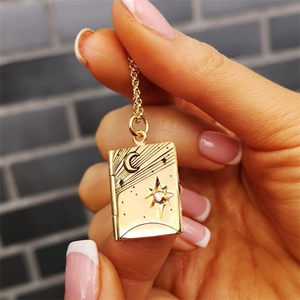 Hot Selling Products Gold Plated Cz Zircon Photo Frame Necklace Women - Product Image 4
