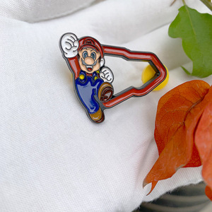 Pin para Sombrero de Metal Lacado Mario, Aleación, 16 mm, Redondo, Uso General - Product Image 4
