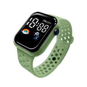 Orologio Digitale LED Sportivo con Cinturino in Plastica Ovale <span class=keywords><strong>per</strong></span> <span class=keywords><strong>Bambini</strong></span>, Studenti <span class=keywords><strong>Maschi</strong></span> e Femmine - Product Image 5