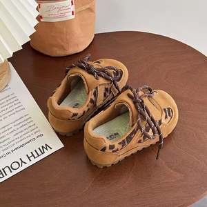 รองเท้าผ้าใบเด็กผู้หญิง พื้นนุ่ม แฟชั่น ลายเสือดาว ดีไซน์เนอร์ รองเท้าลำลองสำหรับเด็ก - Product Image 2