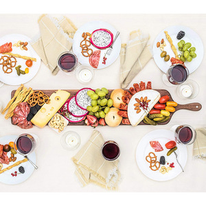 Planche à fromage en bois de noyer japonais 75x15.5x2cm avec poignée pour servir et couper en cuisine - Product Image 3