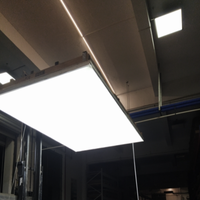Panneau lumineux LED rétroéclairé haut de gamme pour plafond suspendu, personnalisé, en tissu SEG, pour présentoirs SEMA et détaillage automobile