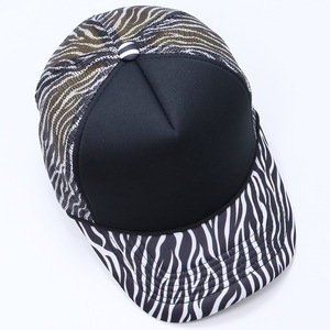 Casquettes de baseball personnalisées à impression intégrale : imprimé léopard, camouflage, zèbre, cœur, graffiti, logo personnalisé, casquette trucker 5 panneaux en maille, impression à la demande - Product Image 5