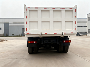 Camión Volquete Usado Sinotruk Howo 8x4 de 12 Ruedas, 371-375hp, Oferta a Bajo Precio en China - Product Image 2