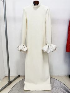 OUDINA 时尚 4XL 纯色水钻花朵水钻袖口晚礼服大码晚礼服 - Product Image 3