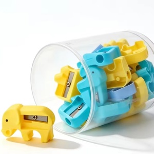 Taille-crayon manuel en plastique coloré à trou unique pour enfants, en forme d'éléphant, pour la papeterie scolaire, vente en gros 2026 - Product Image 1