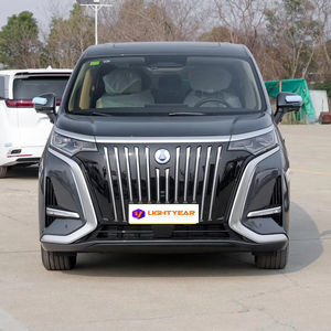 Le Denza D-9 EV 2025 est à la fois élégant et élégant, ce qui en fait un <span class=keywords><strong>achat</strong></span> intéressant. - Product Image 1