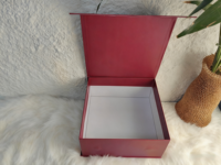Boîte cadeau personnalisée avec logo, fermeture magnétique, insert en velours, boîte rigide pour bague de mariage, bijoux, robe, présentation de cosmétiques, feuille d'or
