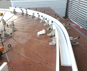 Máquina de curvar arcos para la fabricación de ventanas y puertas de PVC - Product Image 2