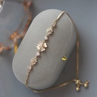 Bracelet pour femme style influenceur avec pierre œil-de-chat et trèfle à quatre feuilles, plaqué or, multi-pierres, cadeau pour meilleures amies