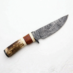 Cuchillo utilitario de acero de Damasco hecho a mano con mango de cuerno de ciervo y madera, herramienta especializada para preparación - Product Image 1