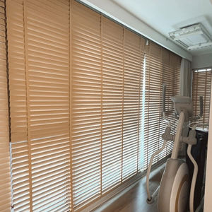 Stores <span class=keywords><strong>en</strong></span> <span class=keywords><strong>bois</strong></span> artisanaux : chaque lamelle est strictement sélectionnée pour une couleur uniforme et une qualité constante. - Product Image 1