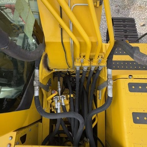 Nueva Excavadora de Orugas Komatsu PC240 de Alta Eficiencia y Durabilidad para Ingeniería de Construcción - Product Image 2