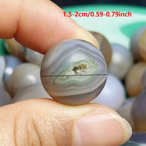 Sfera di Cristallo Curativo in Mini Agata Geode, Lucidata a Mano, Sfera di Quarzo Druzy Naturale, Pietra Decorativa per Meditazione Spirituale Reiki - Product Image 3