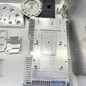 Fabricant OEM ODM, usine de fabrication de boîtiers électroniques en aluminium, châssis de boîtier d'amplificateur, pièces usinées CNC personnalisées - Product Image 1