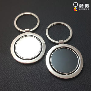 Llavero Metálico Giratorio de Doble Cara con Logotipo Publicitario Grabado con Láser, Regalo Empresarial Personalizado, Insignia Escolar, Llavero para Estudiantes - Product Image 3