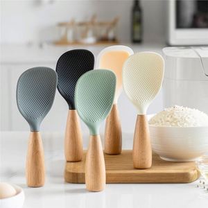 Utensilios de cocina personalizados al por mayor: espátula, cuchara antiadherente, cuchara de silicona para cocinar arroz con mango de madera - Product Image 2