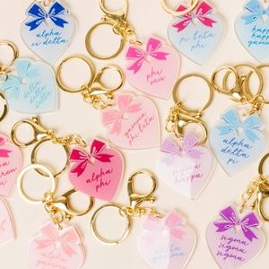 Llavero Acrílico con Logotipo Personalizado en Forma de Corazón, Llavero para Club Universitario, Impresión Personalizada, Etiqueta para Llaves de Hotel o Motel - Product Image 1