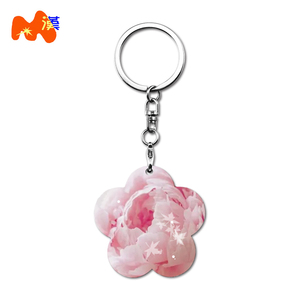 Printed Crystal Rose Image Customized High-end Women's Car Accessories MDF Sublimation Blanks Wooden Keychain Waterproof