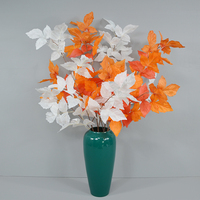 Belles couleurs, feuilles artificielles en soie bleu poussière, branches vertes, décoration intérieure et extérieure, feuillage artificiel.