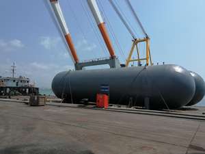 Réservoir de stockage vertical à pression pour le stockage de liquides chimiques, résistant aux hautes pressions, résistant à la corrosion - Product Image 4