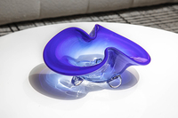 Bol en verre soufflé à la main bleu, décoratif, à bords festonnés, irrégulier, en forme de fleur, de luxe, pour fruits ou bijoux