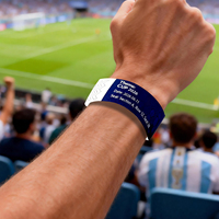 Bracelets de poignet de football personnalisables et imperméables, jetables en Tyvek, pour événements, avec logo personnalisé et code-barres thermique