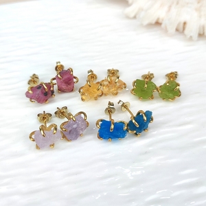 Natürliche rohe Kristall Amethyst Rubin Ohr stecker Ohrringe Geburts stein Geschenk Ohrring Edelstein Ohr stecker Rauer Stein Ohrring Schmuck Großhandel - Product Image 2