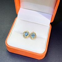 Großhandel Natürlicher London Blue Topas Blumendesign 925 Sterling Silber Hypoallergene Hochzeits-Ohrringe Feiner Schmuck