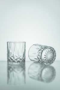 Vendita calda da 330ml girevole eco-friendly Spinning Whiskey Tumbler Design classico vecchio stile vetro bicchierino - Product Image 3