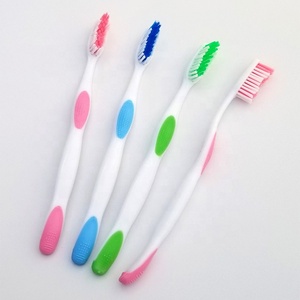 <span class=keywords><strong>Brosse</strong></span> à dents en plastique rigide la moins chère de Chine pour adultes avec poils en nylon moyens <span class=keywords><strong>ou</strong></span> doux, durs - Product Image 4