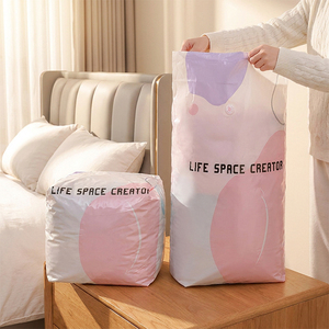 Sacchi <span class=keywords><strong>Sottovuoto</strong></span> Jumbo a Cubo per Compressione, Senza Pompa, Design <span class=keywords><strong>Salvaspazio</strong></span> al 80% per Vestiti e Biancheria da Letto - Product Image 4