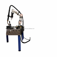 Robot collaboratif six axes FR5 à succès avec composants essentiels : moteur et API