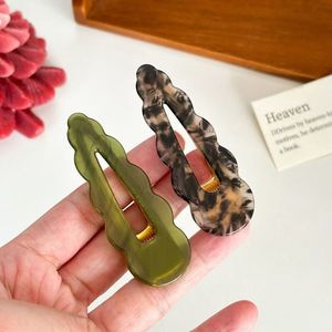 Nuovi Accessori per Capelli Eleganti 2025, Fermaglio Fantasia per Donne, Colori Personalizzati, Clip per Capelli in Acetato a Forma di Nuvola - Product Image 4