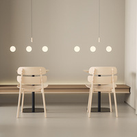 Chaise de salle à manger nordique avec dossier en plastique épaissi pour petit appartement, idéale pour café et salon de thé, non pliable