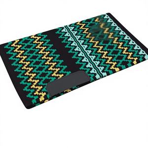 Tapis de selle western en feutre de laine avec empiècements en cuir véritable, extérieur en coton, doublure en polycoton, couleurs personnalisables, confortable - Product Image 1