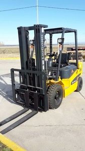 Precio barato al por mayor Cpcd25 2500kg Buena calidad Carretillas elevadoras diesel Marca Heli Carretillas Elevadoras Usadas - Product Image 3