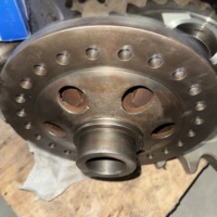 Ensemble différentiel de niveleuse de haute qualité adapté à la niveleuse à moteur Tian Gong PY220, numéro de pièce 391111000