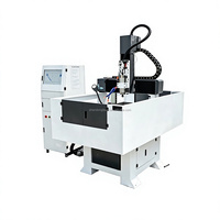 Machine de gravure CNC 6060 à prix avantageux pour matériaux publicitaires en métal, machine de découpe artisanale CNC