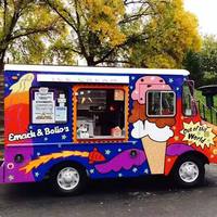 Enveloppement Vinyle Personnalisé pour Food Truck - Autocollants Publicitaires Durables et Résistants aux UV pour Remorques et Fourgons