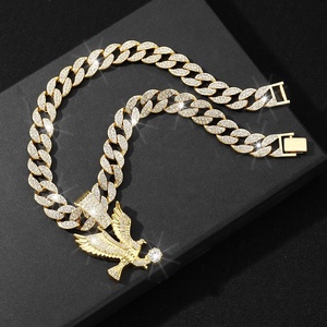 Collar con Colgante de Águila Alada, Estilo Cubano, Chapado en Oro, Aleación, para Hombre y Mujer, Accesorio de Moda al <span class=keywords><strong>por</strong></span> Mayor, Cadena para Regalo o Fiesta - Product Image 5