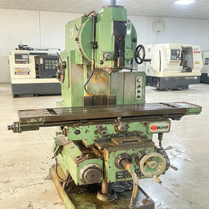 Universal <b>Knee</b>-Type Milling Machine with Variable Speed Control, Power Feed and 45° Tilting Head - Product Image 2