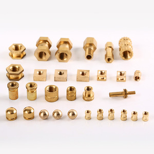 Fabrication de pièces métalliques sur mesure Usinage CNC Estampage de tôles Pliage Soudage - Product Image 3