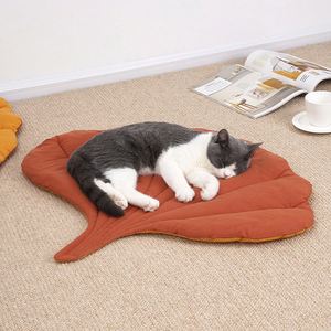 Pet Cushion Luxury Modern Solid Cartoon Anti-Slip Washable Eco-Friendly Leaf-Shaped Dog & <b>Cat</b> Beds <b>Cage</b> Mats Removable Cover - Product Image 4