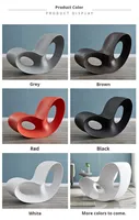 Fauteuil à bascule d'extérieur en plastique de luxe style nordique - Design moderne, mobilier de maison mobile pour balcon et salon