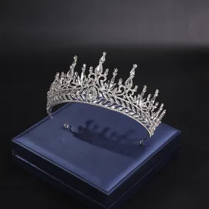 Made In China High Quality Crystal Tiara Flower Tiara Head Crown For Women Birthday Party Decorations